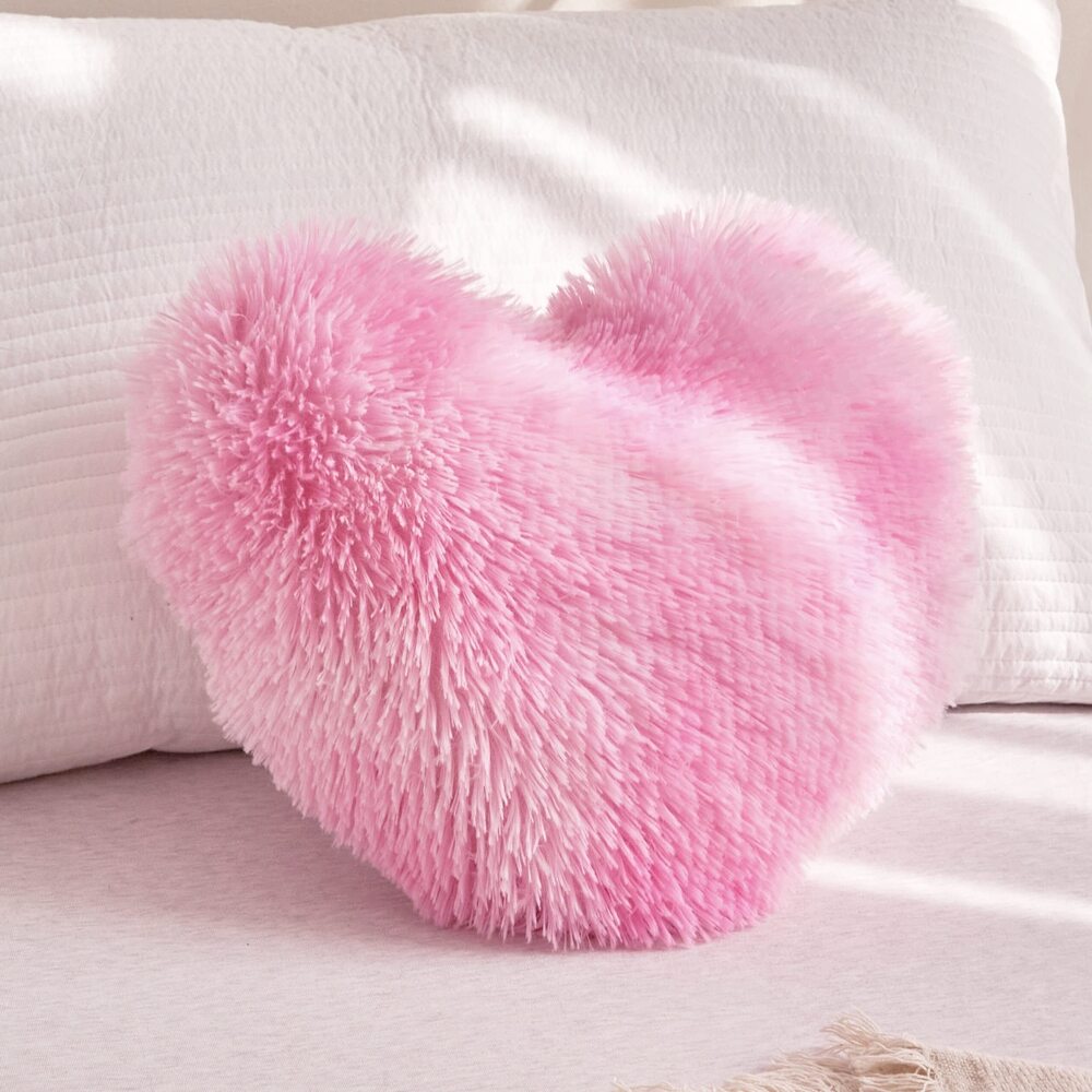 6485 Fluffy Heart Pillow, Faux Fur Throw Pillow,Sherpa Plush Fluffy, Cute